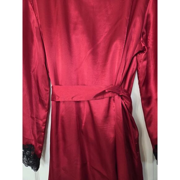 Fredericks of Hollywood Red Satin Lace Sleeves Full Length Robe, Size Medium - Picture 14 of 15